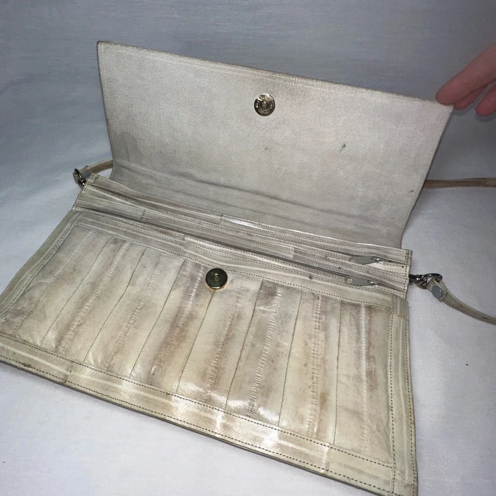 Vintage Eel Skin Crossbody Clutch Cream Beige Leather Envelope Purse